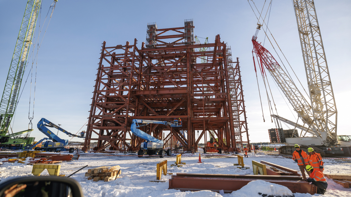 Monsterbygget som vill vara bäst: ”Det räcker inte med att följa lagen ...