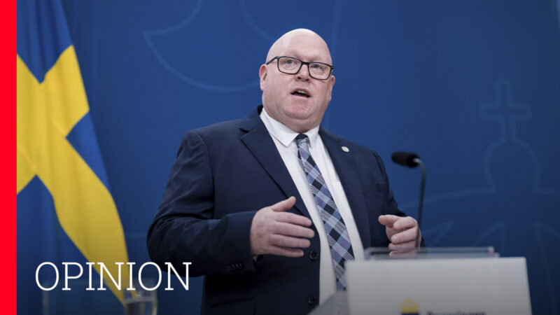 Magnus Persson, Sverigedemokraterna, debatterar i Byggnadsarbetaren.